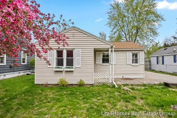 1136 Wilson CT, Nortonshorescity_muskegon, MI 49441