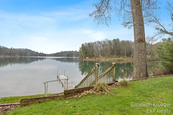 5217 S Centerline RD, Brookstownship_newaygo, MI 49337