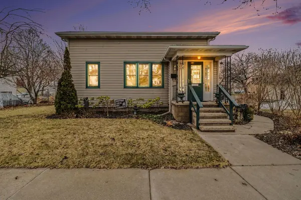 206 N James ST, Ludington, MI 49431