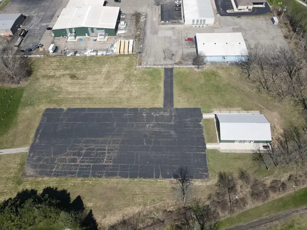 988 E State ST, Cassopolisvillage_cass, MI 49031