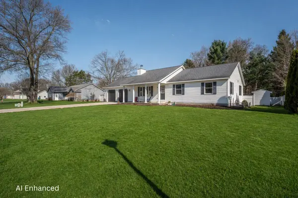1608 Hampstead DR, Laketontownship_muskegon, MI 49445