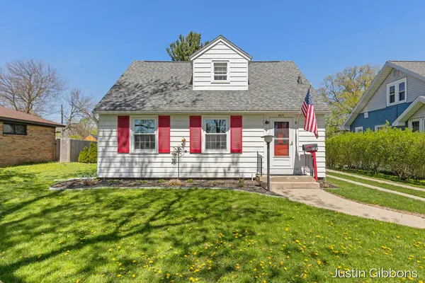 243 W 25th ST, Hollandcity_ottawa, MI 49423