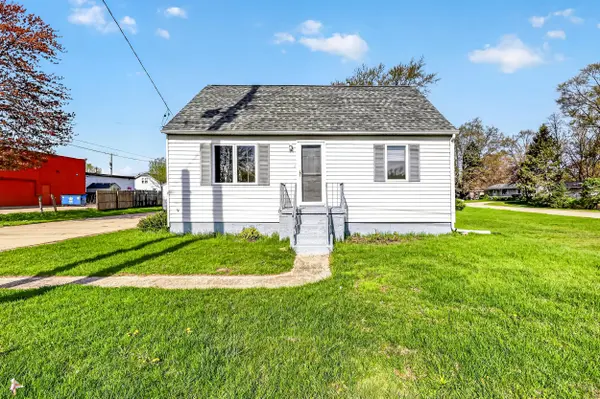 965 S Sheridan DR, Muskegonchartertownship_muskegon, MI 49442