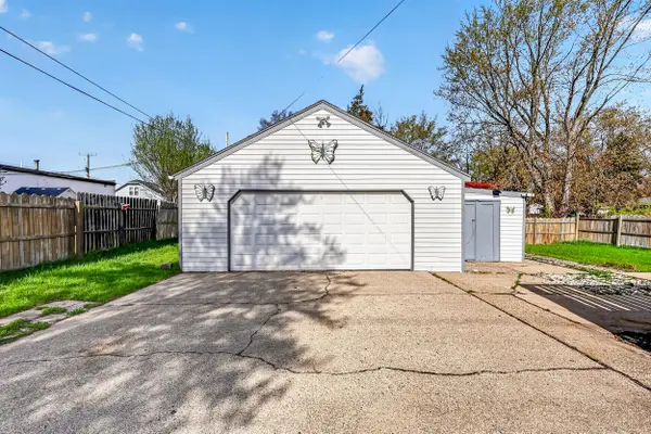 965 S Sheridan DR, Muskegonchartertownship_muskegon, MI 49442