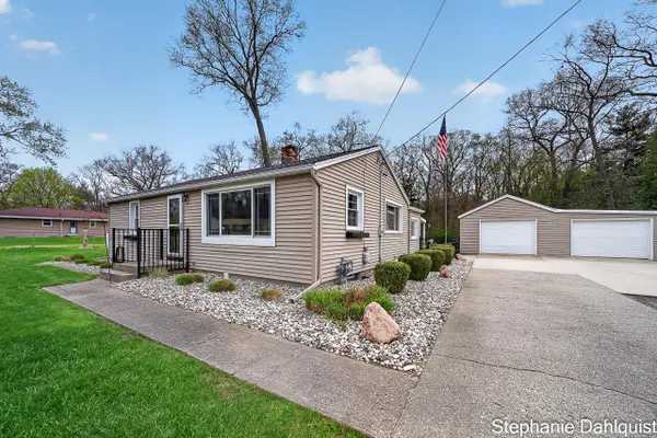 1662 N Roberts RD, Muskegonchartertownship_muskegon, MI 49445