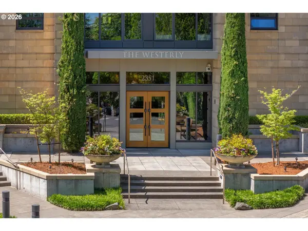 2351 NW WESTOVER RD #608, Portland, OR 97210