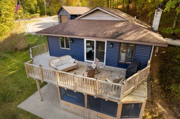 4525 Strait RD, Longlaketownship_grandtraverse, MI 49685