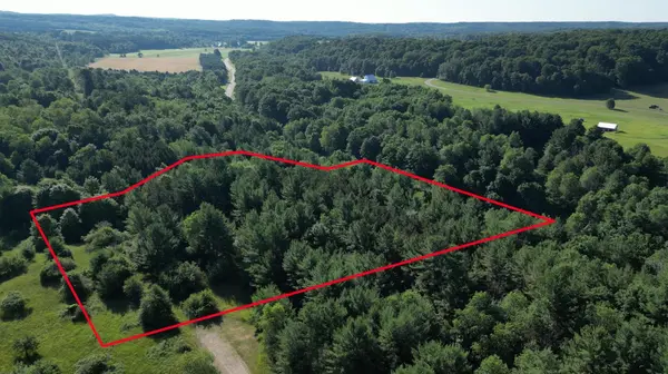 15 S Westview DR, Empiretownship_leelanau, MI 49630