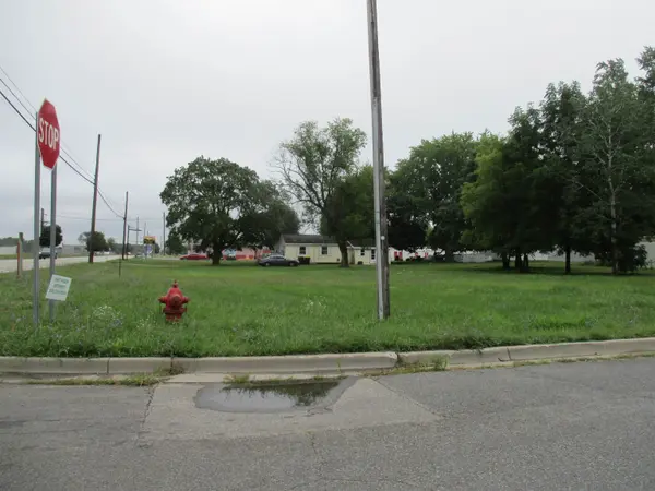 1528 E Superior ST, Almacity_gratiot, MI 48801