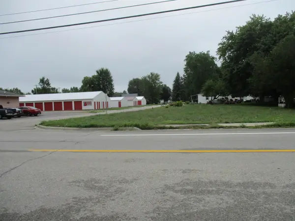 1532 E Superior ST, Almacity_gratiot, MI 48801