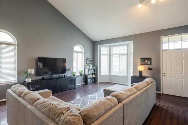 7956 Thornhill DR, Ypsilantichartertownship_washtenaw, MI 48197