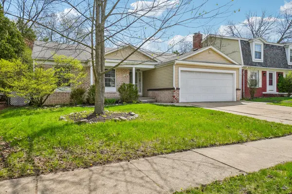 183 Fairhills DR, Ypsilantichartertownship_washtenaw, MI 48197