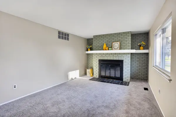 11137 Jackson ST, Vanburenchartertownship_wayne, MI 48111