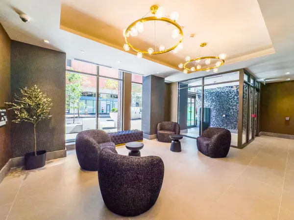 28 Widmer ST #4222, Toronto C01, ON M5V 0T2