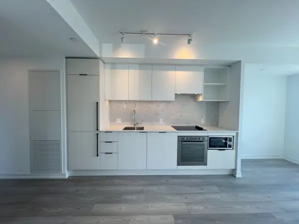 82 Dalhousie ST #3607, Toronto C08, ON M5B 0C5