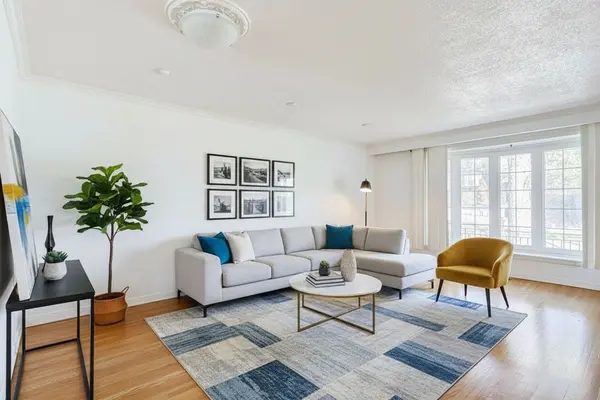 29 Lehar CRES, Toronto C15, ON M2H 1J4