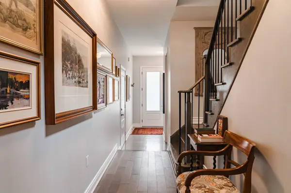 26 Great Heron CT, King, ON L7B 0P4