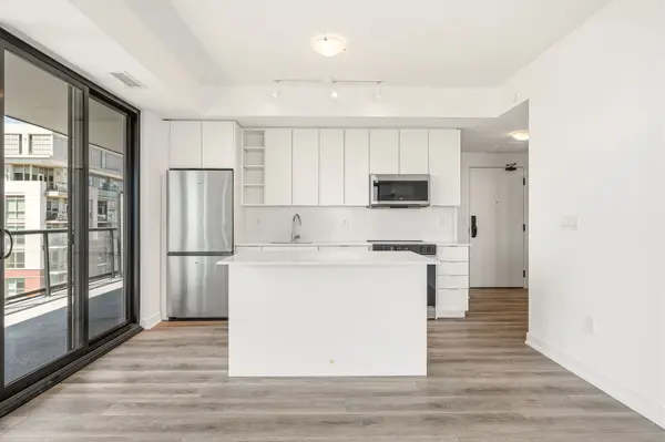 2075 Lakeshore RD #1208, Burlington, ON L7R 0H3