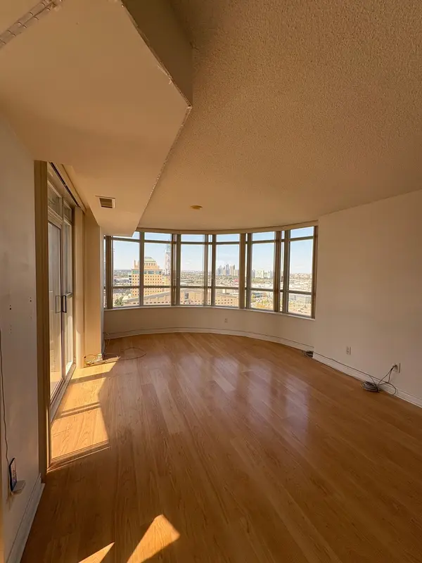 310 Burnhamthorpe RD W #2102, Mississauga, ON L5B 4P9