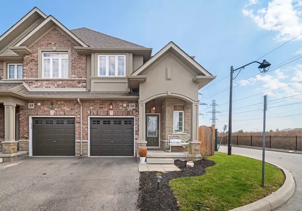 21 Madonna DR #16, Hamilton, ON L9B 0H1