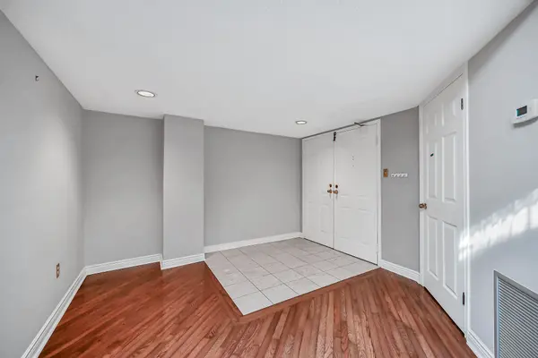 150 Wilson ST W #PH1, Hamilton, ON L9G 4E7