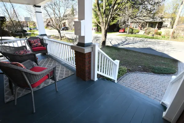 32 Clarendon AVE, Tunneys Pasture And Ottawa West, ON K1Y 0P2