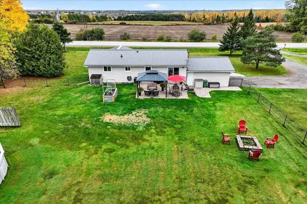 530 Centreline RD, Kawartha Lakes, ON K9V 4R5