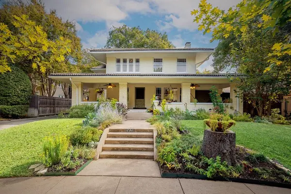 2417 5th Avenue, Fort Worth, TX 76110