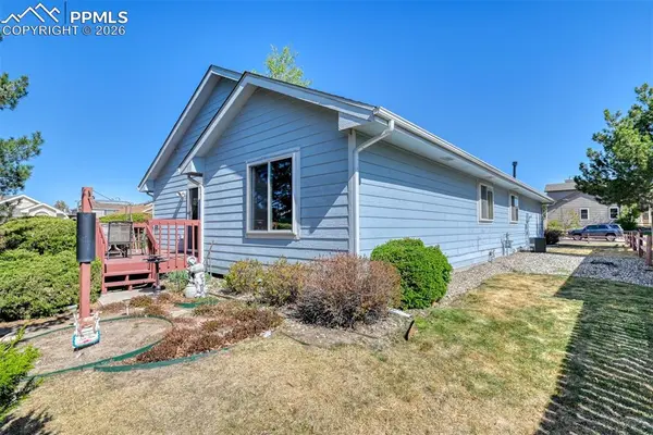 8611 Chancellor DR, Colorado Springs, CO 80920