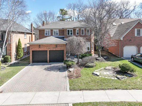 3940 Rolling Valley DR, Mississauga, ON L5L 5V9