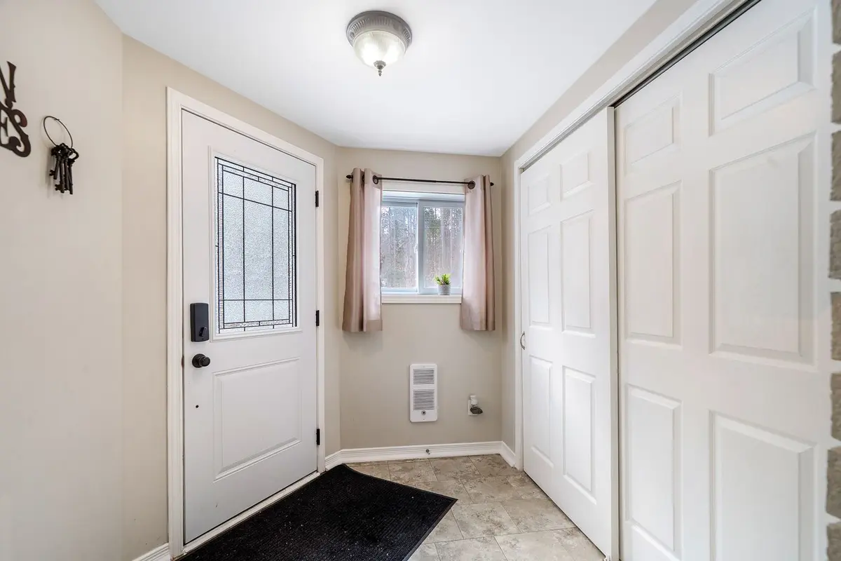 2486 South Orr Lake RD, Springwater, ON L0L 1P0