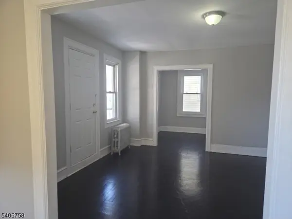 54 Arsdale Ter #2, East Orange City, NJ 07018