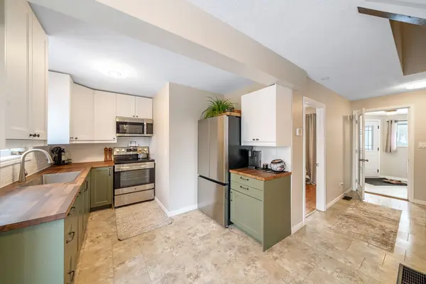 2486 South Orr Lake RD, Springwater, ON L0L 1P0