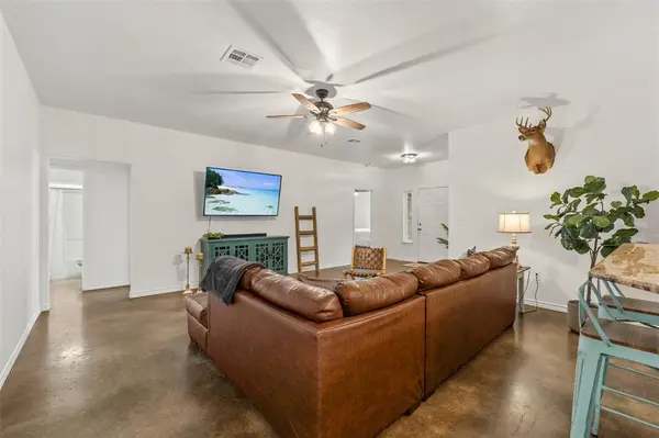 6200 Avon Drive, Waco, TX 76708