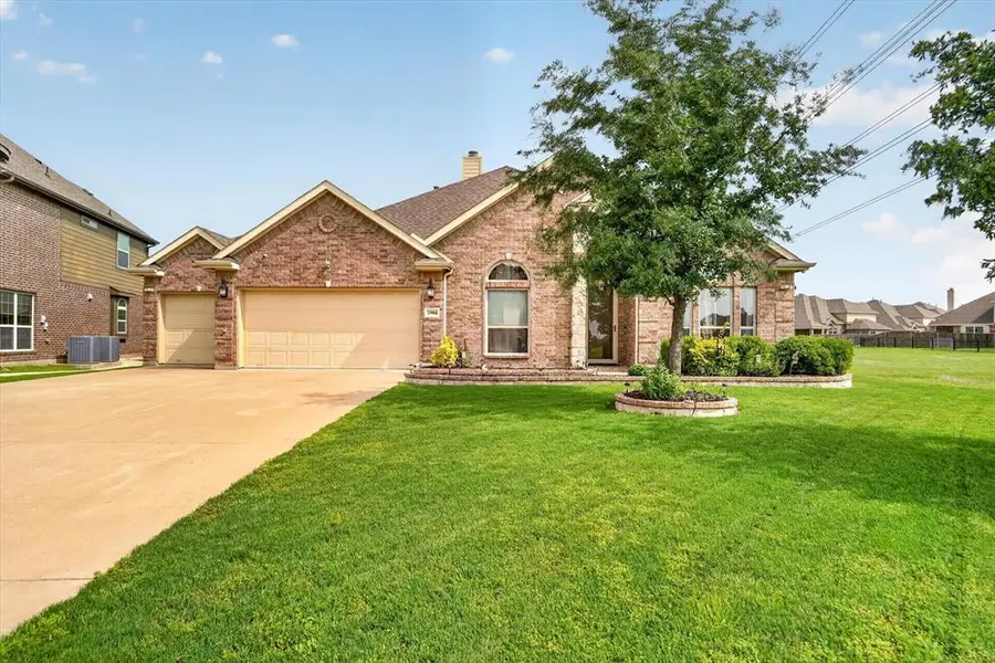 2904 Alta, Grand Prairie, TX 75054