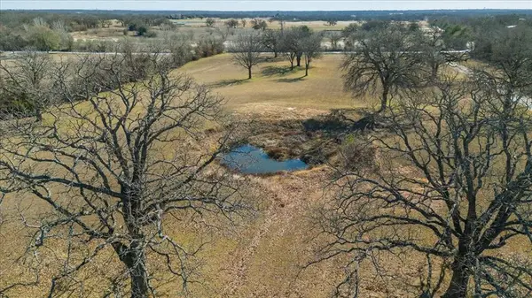 8600 County Road 530, Mansfield, TX 76063