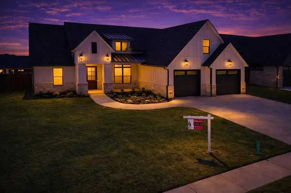 2033 Nichole Boulevard, Pottsboro, TX 75076