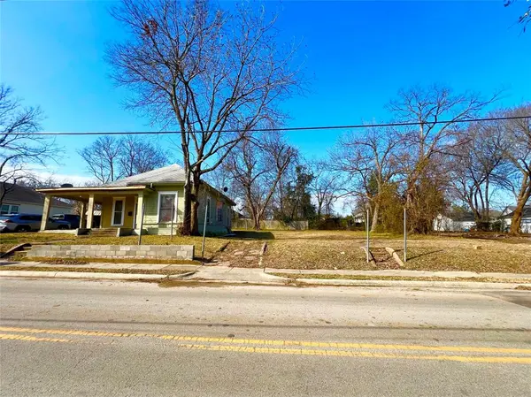 1414 Wesley Street, Greenville, TX 75401