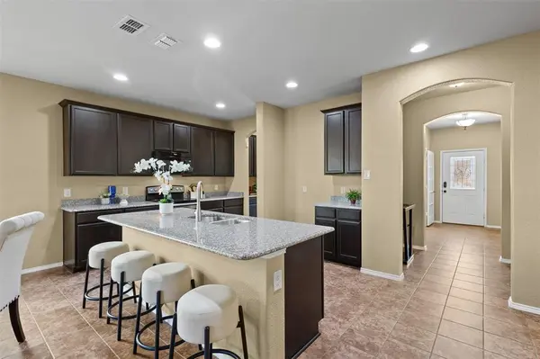 5405 Sea Cove Lane, Denton, TX 76208