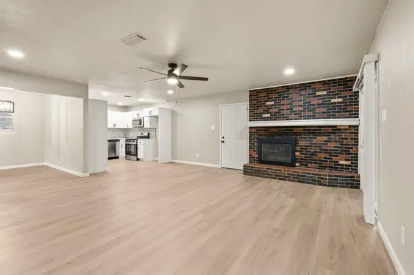 7337 Ellis Road, Fort Worth, TX 76112