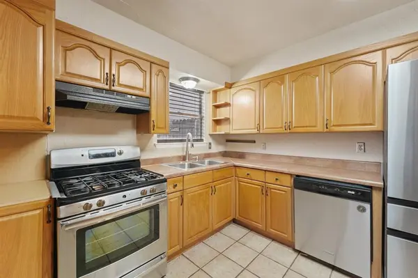 14813 Oakwood Lane, Balch Springs, TX 75180