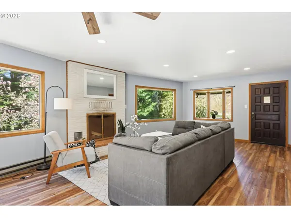 392 BAKER RD, Stevenson, WA 98648