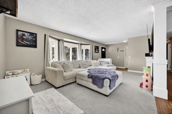 12 Westhill DR, Didsbury, AB T0M0W0