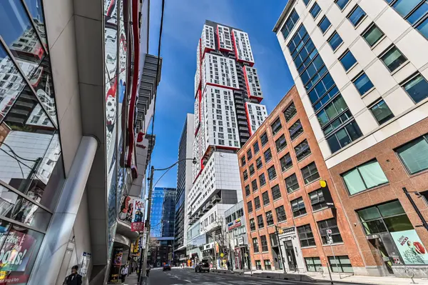 318 Richmond ST W #3506, Toronto C01, ON M5V 0B4