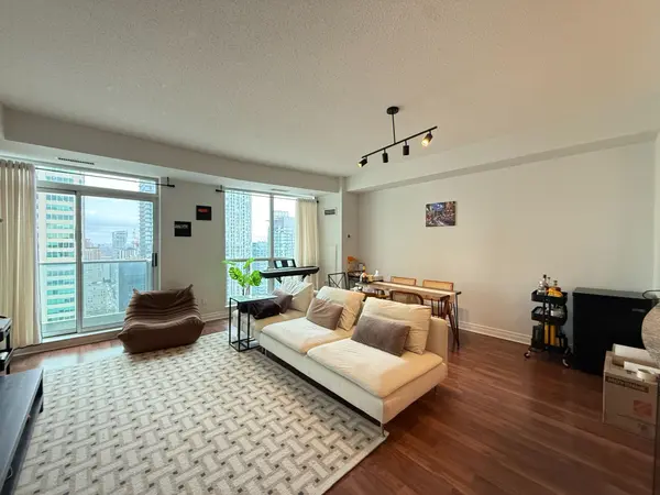 8 Park RD #3812, Toronto C09, ON M4W 3S5