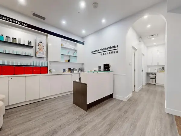 7181 Yonge ST #169 & 170, Markham, ON L3T 0C7