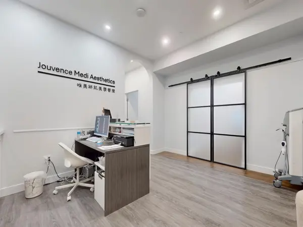 7181 Yonge ST #169 & 170, Markham, ON L3T 0C7