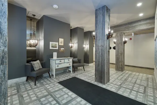 161 Wellington ST E #304, New Tecumseth, ON L9R 0R8