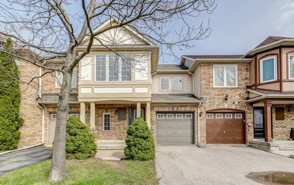 2460 Appalachain DR, Oakville, ON L6M 4S6