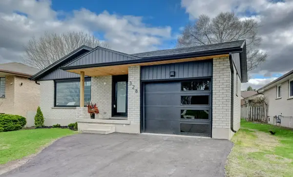 328 The Country WAY, Kitchener, ON N2E 2T3